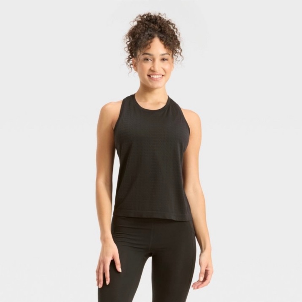 All In Motion - Women’s Seamless Mesh Tank Top Black Size Small